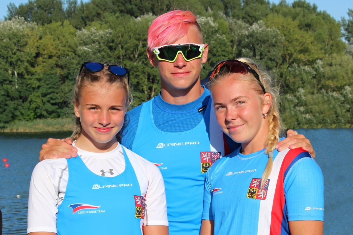 Macháček, Hermély a kanoistka Denisa Janáčková pak zanechali výrazné stopy také na regatě Olympijských nadějí v Bratislavě